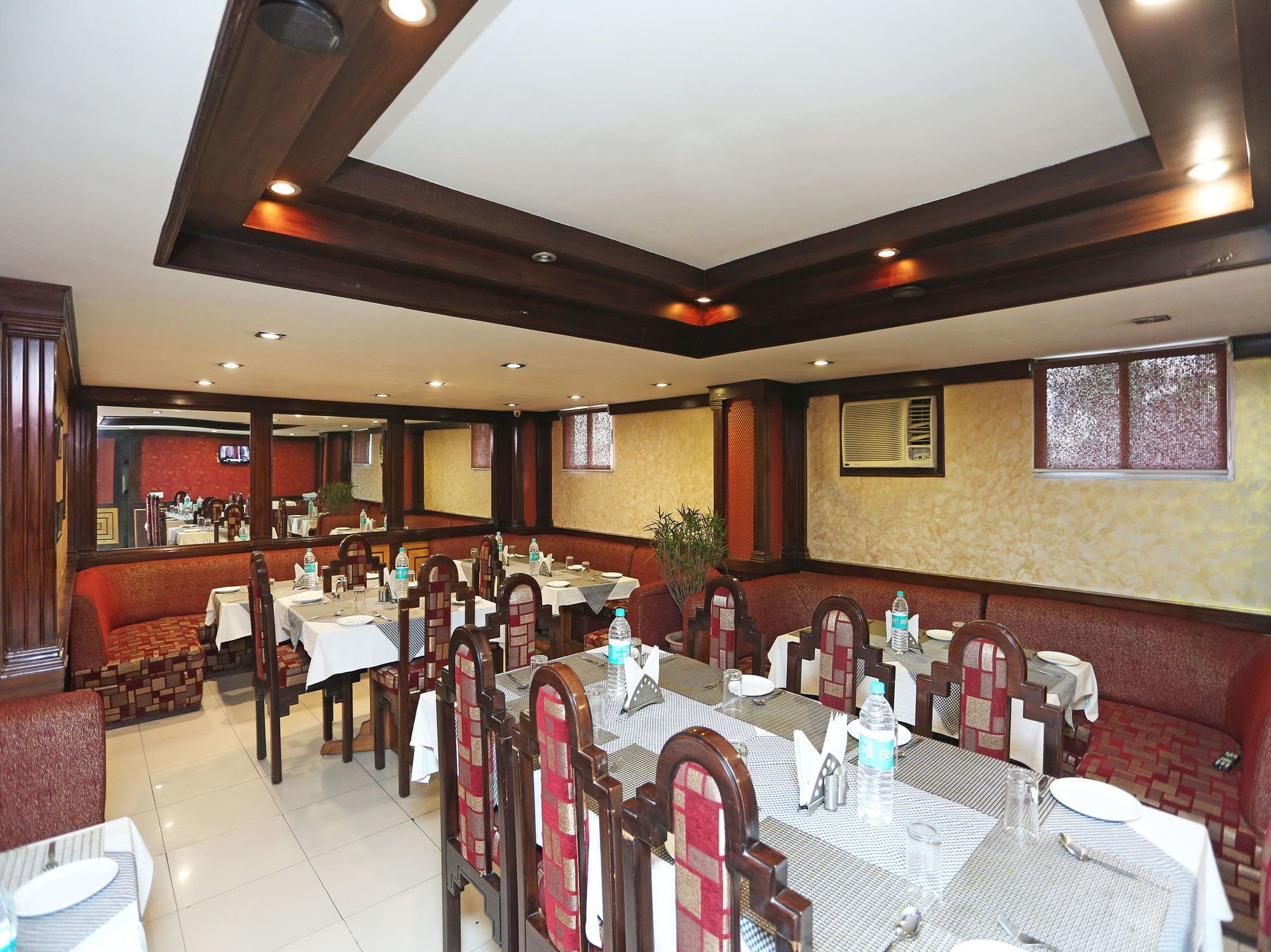 Hotel Amrit Regency Guwahati Eksteriør bilde